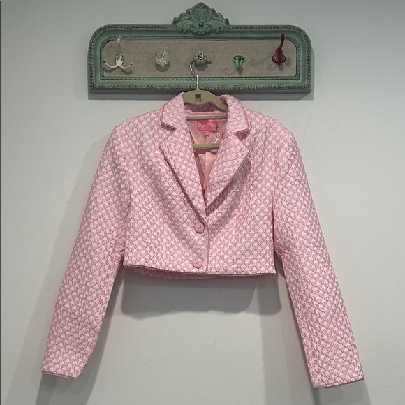 Dolls Kill Jackets & Blazers - Dolls Kill baby Pink Quilted brocade heart cropped Blazer medium new w tag